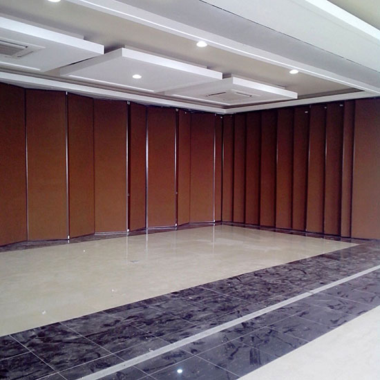 Pintu Lipat Interior Untuk Ruang Minimalis 1 pintu lipat ruangan